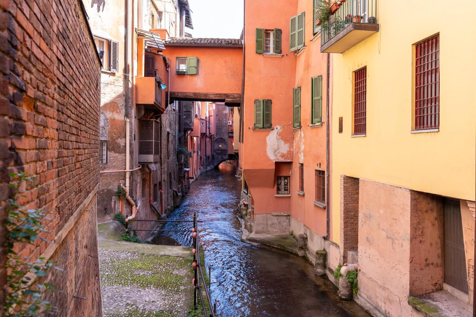 Matildeland Appartamento Centro Storico - Via Indipendenza Bologna Exterior foto