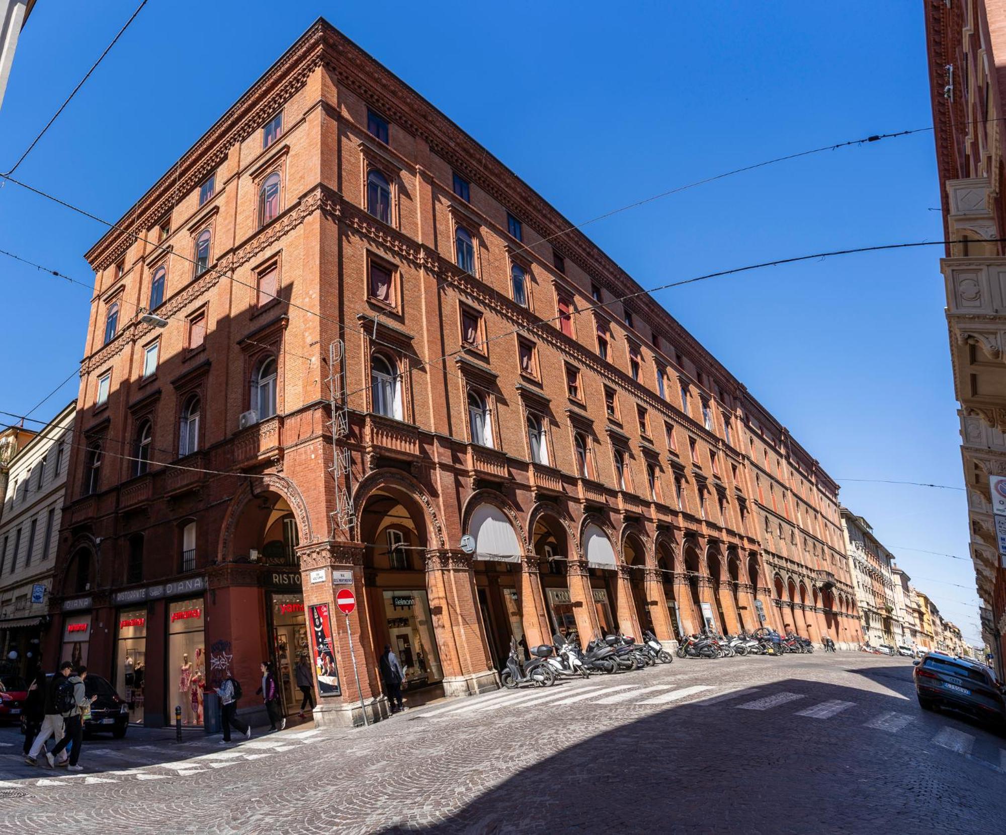 Matildeland Appartamento Centro Storico - Via Indipendenza Bologna Exterior foto